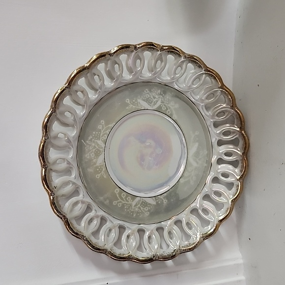 Vintage pearlized Teacup and Saucer, made in japan - Picture 2 of 6